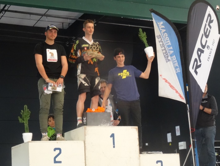 podium alexis lascours